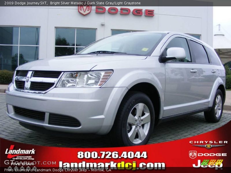 Bright Silver Metallic / Dark Slate Gray/Light Graystone 2009 Dodge Journey SXT