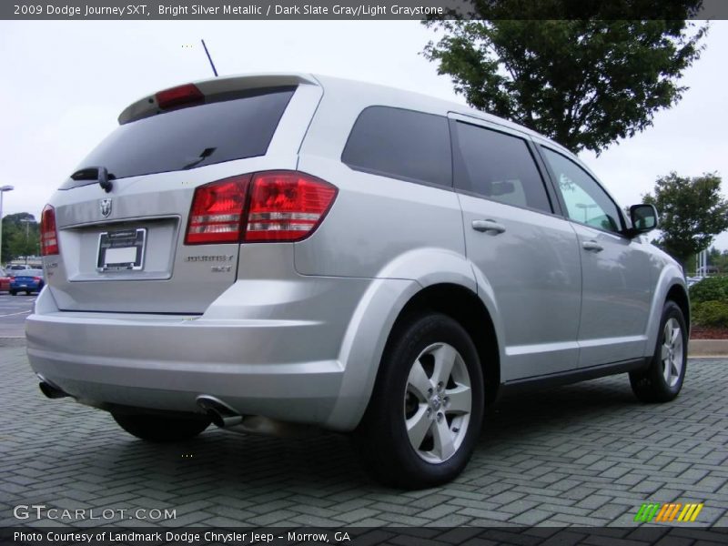 Bright Silver Metallic / Dark Slate Gray/Light Graystone 2009 Dodge Journey SXT