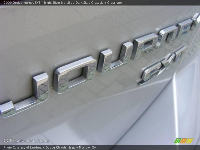 Bright Silver Metallic / Dark Slate Gray/Light Graystone 2009 Dodge Journey SXT