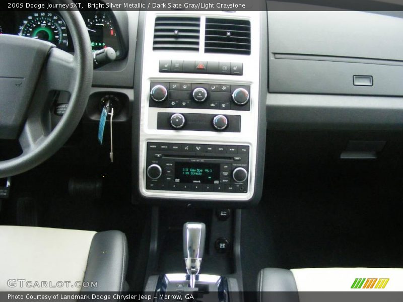 Bright Silver Metallic / Dark Slate Gray/Light Graystone 2009 Dodge Journey SXT