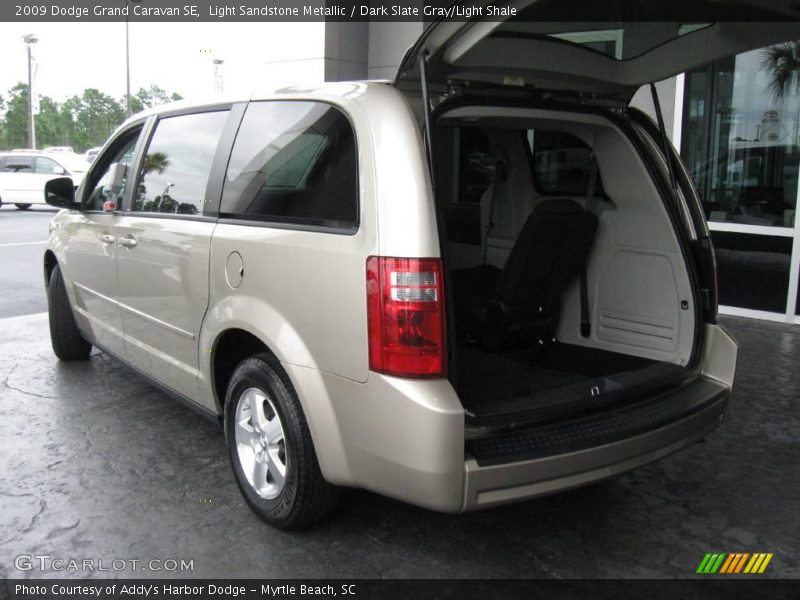 Light Sandstone Metallic / Dark Slate Gray/Light Shale 2009 Dodge Grand Caravan SE
