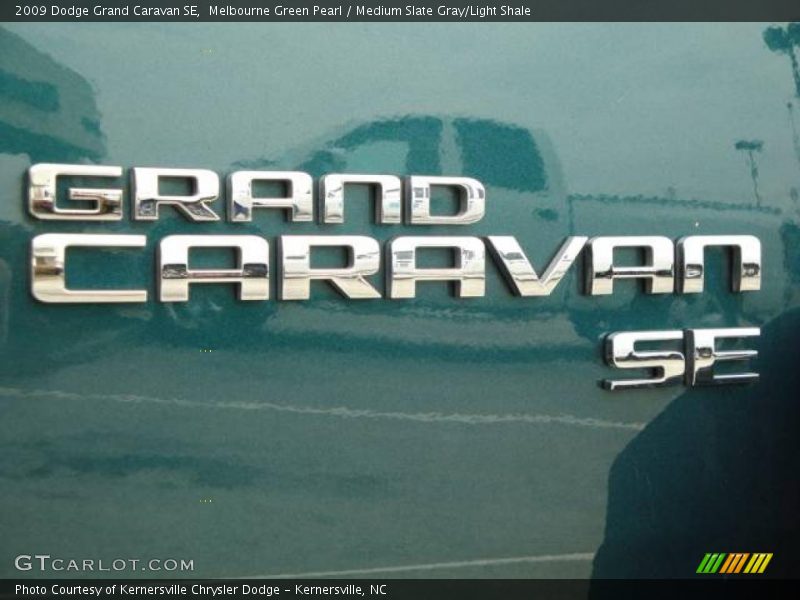 Melbourne Green Pearl / Medium Slate Gray/Light Shale 2009 Dodge Grand Caravan SE