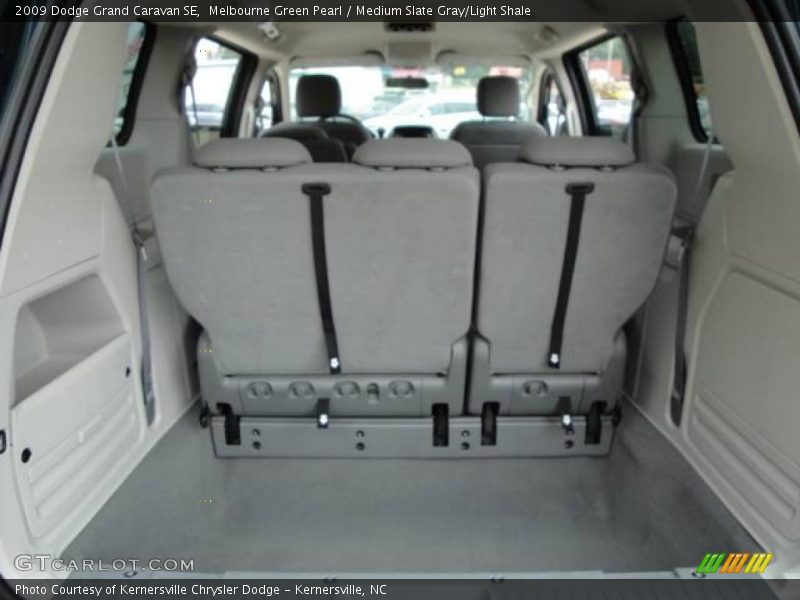 Melbourne Green Pearl / Medium Slate Gray/Light Shale 2009 Dodge Grand Caravan SE