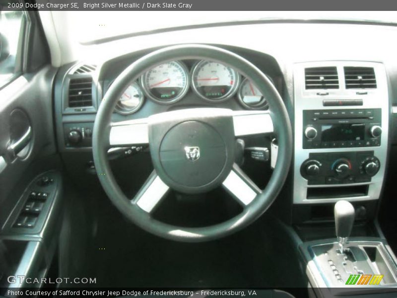 Bright Silver Metallic / Dark Slate Gray 2009 Dodge Charger SE