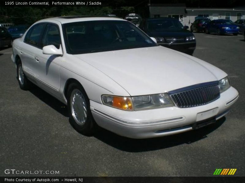 Performance White / Saddle 1995 Lincoln Continental