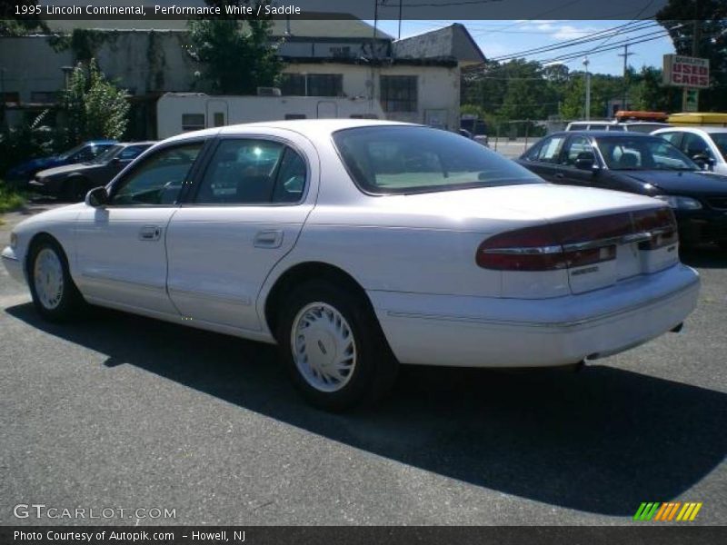 Performance White / Saddle 1995 Lincoln Continental
