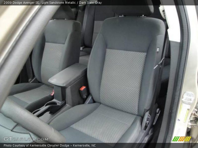 Light Sandstone Metallic / Dark Slate Gray 2009 Dodge Avenger SE