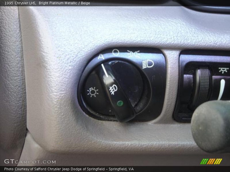 Bright Platinum Metallic / Beige 1995 Chrysler LHS
