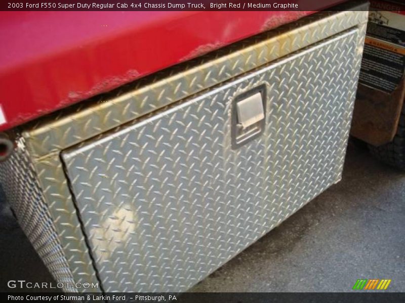 Bright Red / Medium Graphite 2003 Ford F550 Super Duty Regular Cab 4x4 Chassis Dump Truck