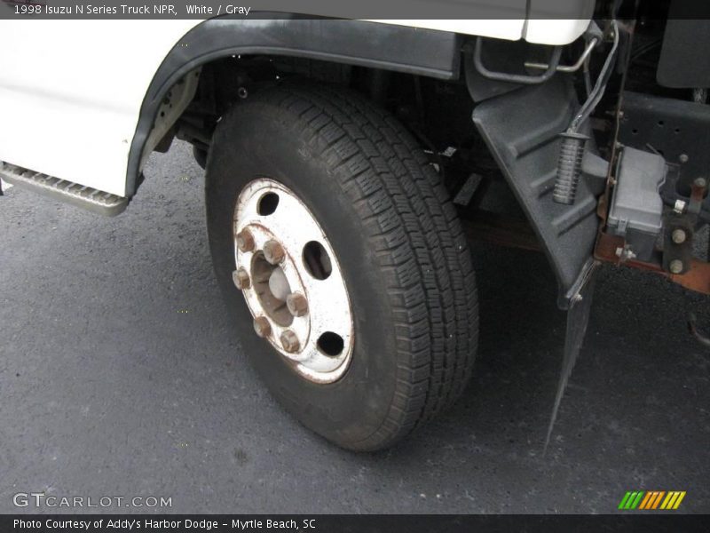 White / Gray 1998 Isuzu N Series Truck NPR