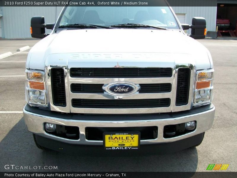 Oxford White / Medium Stone 2010 Ford F250 Super Duty XLT FX4 Crew Cab 4x4