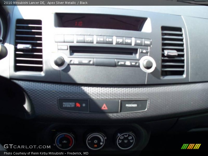 Apex Silver Metallic / Black 2010 Mitsubishi Lancer DE