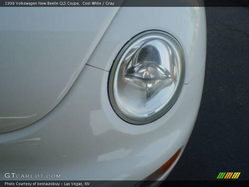 Cool White / Gray 1999 Volkswagen New Beetle GLS Coupe