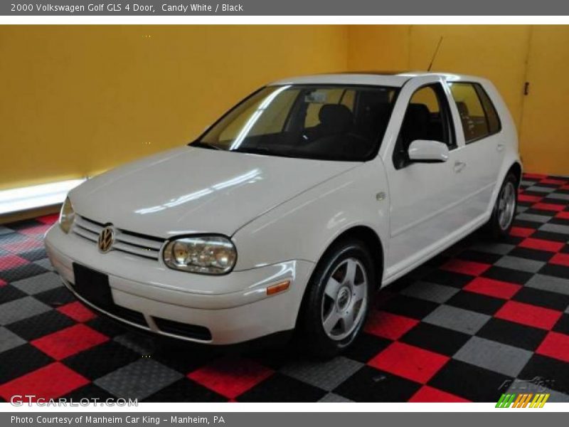 Candy White / Black 2000 Volkswagen Golf GLS 4 Door
