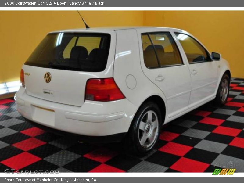 Candy White / Black 2000 Volkswagen Golf GLS 4 Door