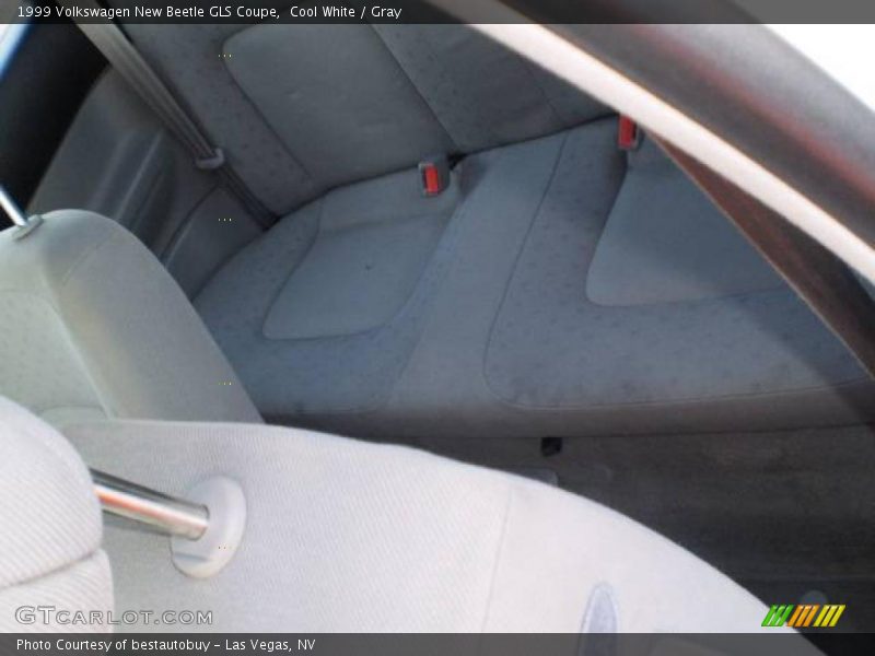 Cool White / Gray 1999 Volkswagen New Beetle GLS Coupe
