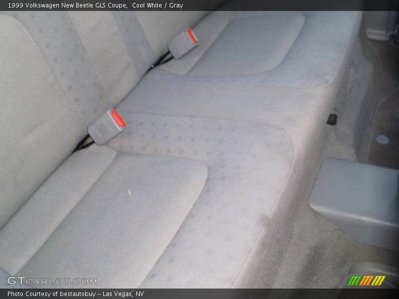 Cool White / Gray 1999 Volkswagen New Beetle GLS Coupe