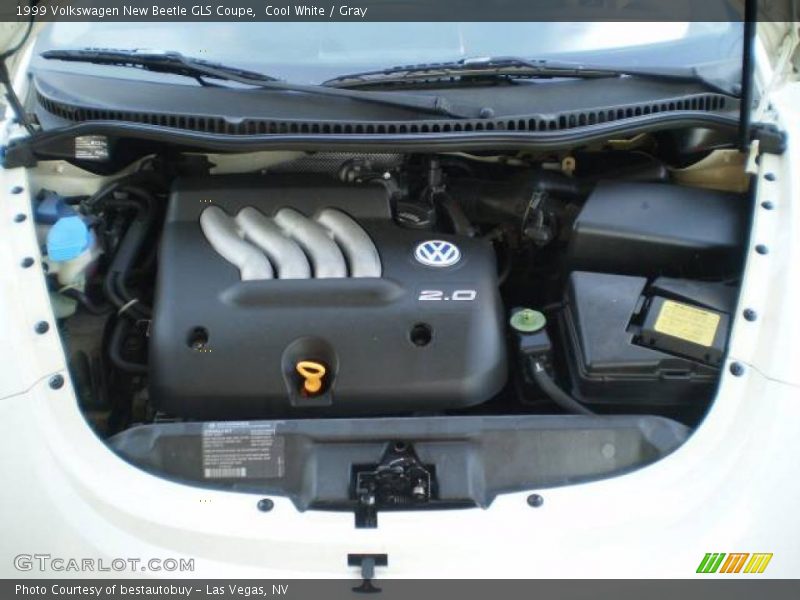 Cool White / Gray 1999 Volkswagen New Beetle GLS Coupe