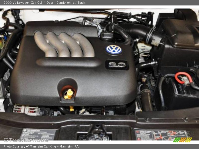 Candy White / Black 2000 Volkswagen Golf GLS 4 Door