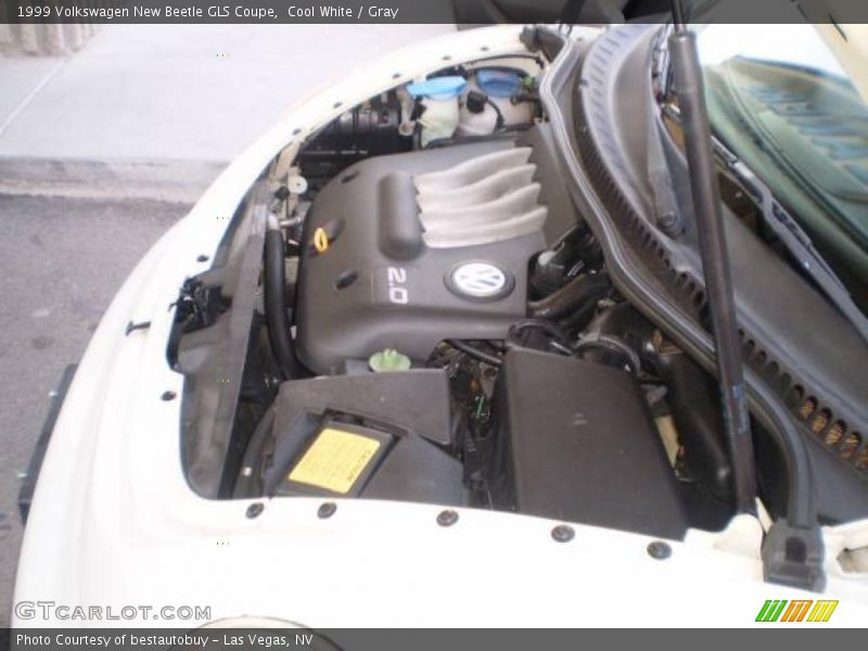 Cool White / Gray 1999 Volkswagen New Beetle GLS Coupe