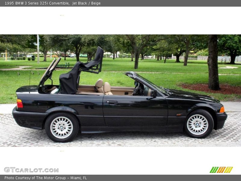 Jet Black / Beige 1995 BMW 3 Series 325i Convertible