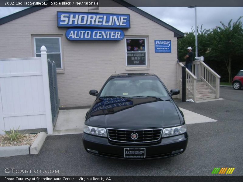 Sable Black / Neutral Shale 2002 Cadillac Seville SLS