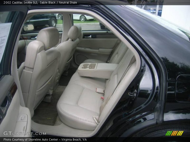 Sable Black / Neutral Shale 2002 Cadillac Seville SLS