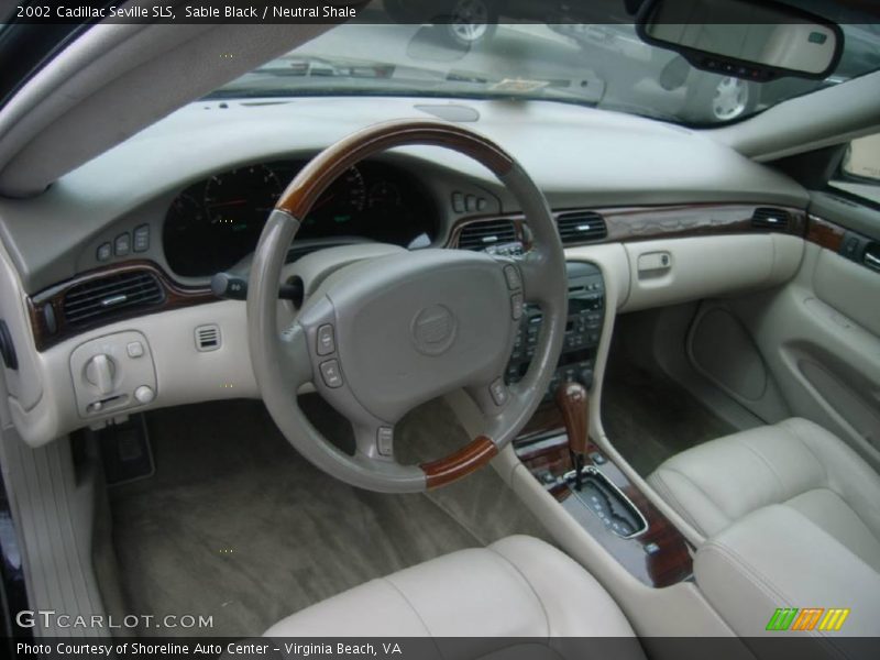 Sable Black / Neutral Shale 2002 Cadillac Seville SLS