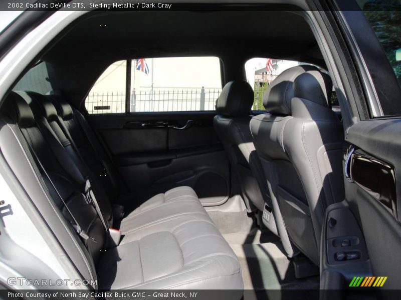 Sterling Metallic / Dark Gray 2002 Cadillac DeVille DTS