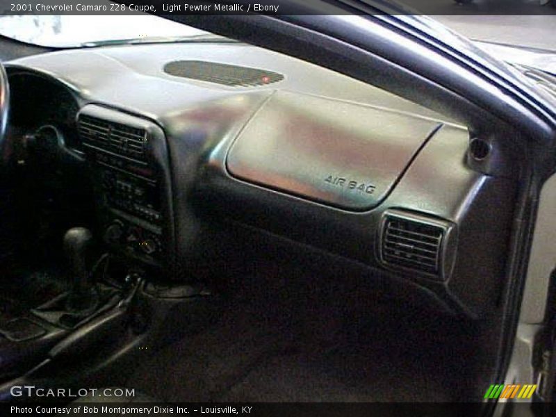 Light Pewter Metallic / Ebony 2001 Chevrolet Camaro Z28 Coupe