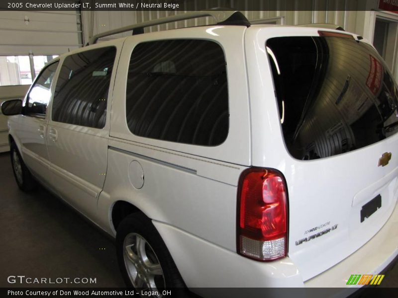 Summit White / Neutral Beige 2005 Chevrolet Uplander LT