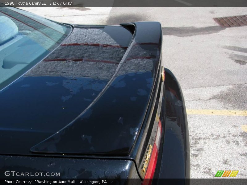 Black / Gray 1998 Toyota Camry LE