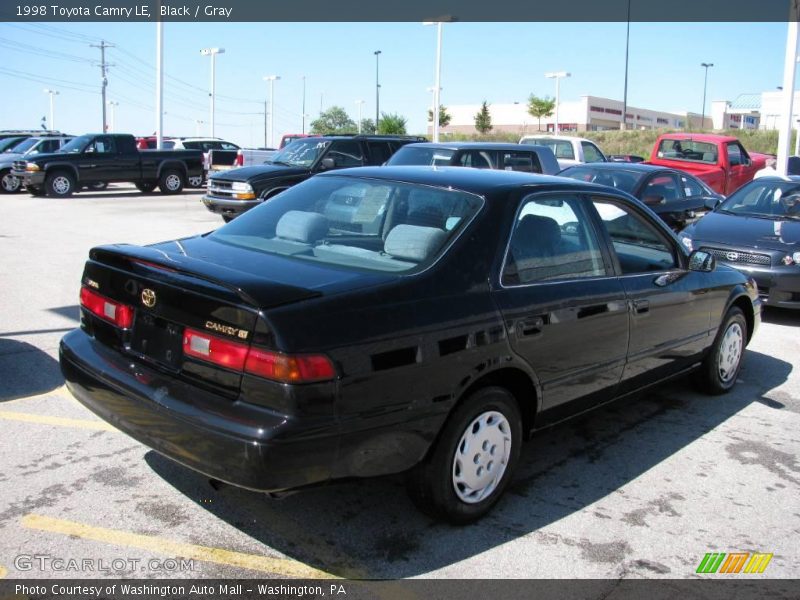 Black / Gray 1998 Toyota Camry LE