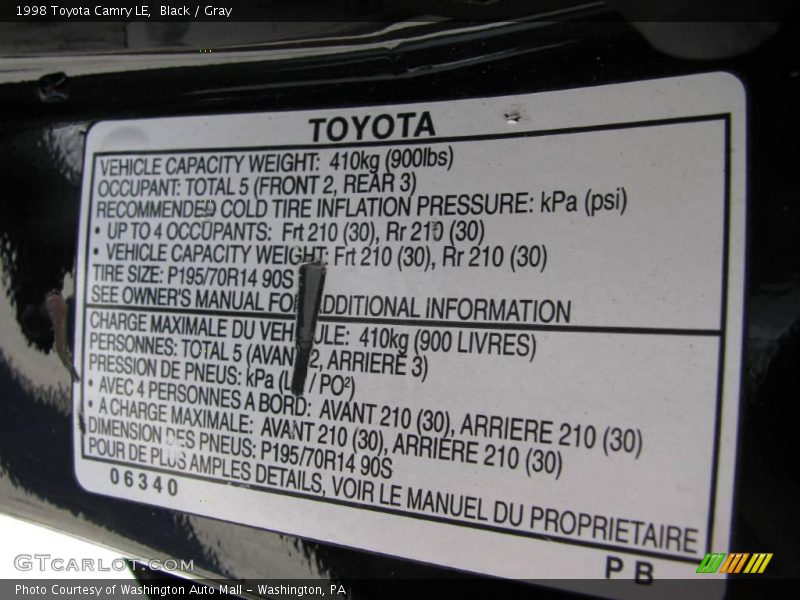 Black / Gray 1998 Toyota Camry LE