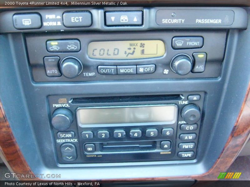 Millennium Silver Metallic / Oak 2000 Toyota 4Runner Limited 4x4
