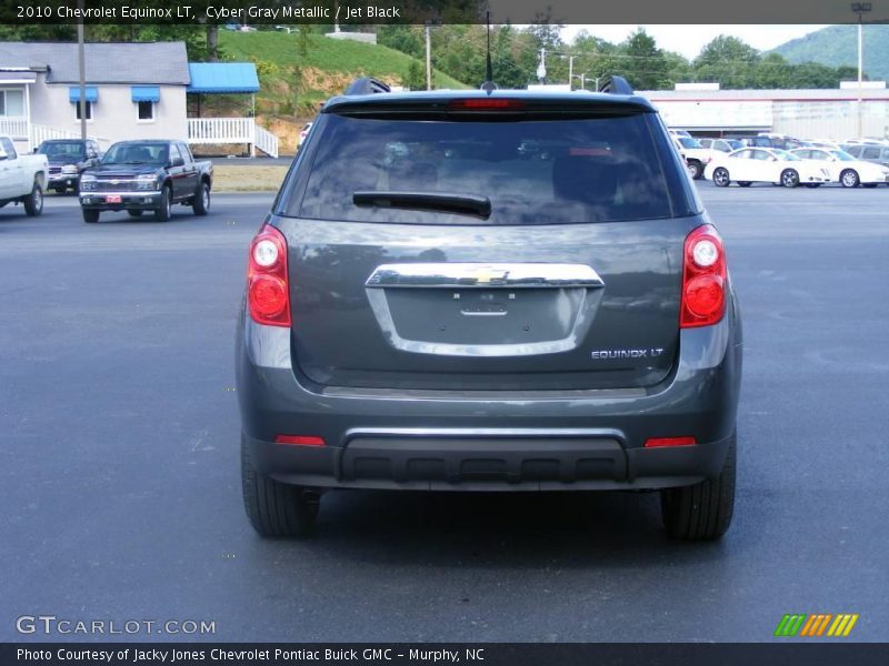 Cyber Gray Metallic / Jet Black 2010 Chevrolet Equinox LT