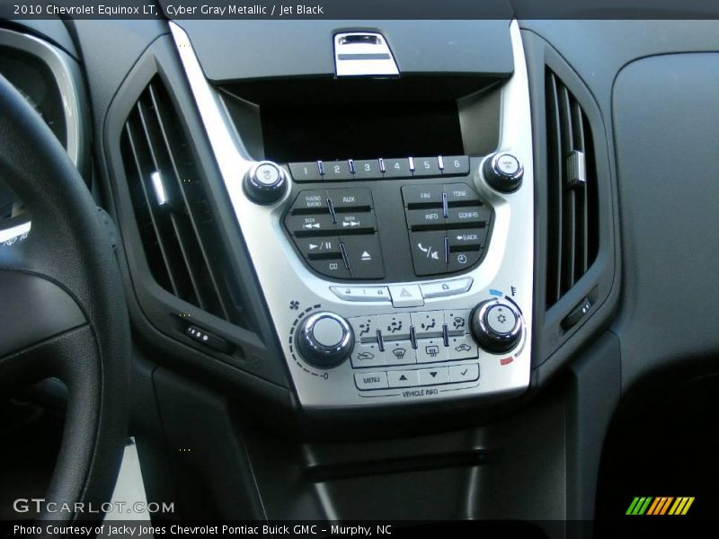Cyber Gray Metallic / Jet Black 2010 Chevrolet Equinox LT