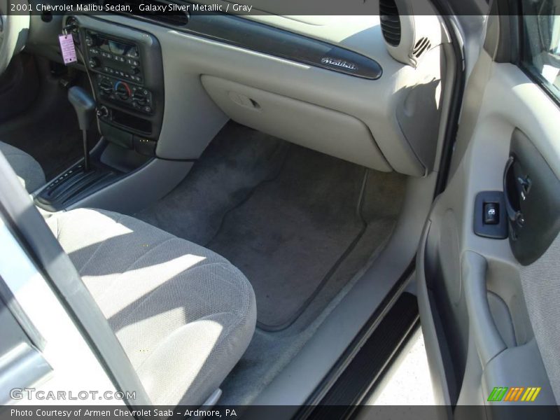 Galaxy Silver Metallic / Gray 2001 Chevrolet Malibu Sedan