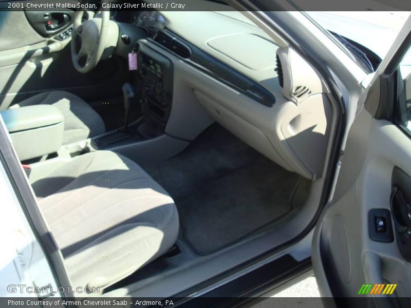 Galaxy Silver Metallic / Gray 2001 Chevrolet Malibu Sedan