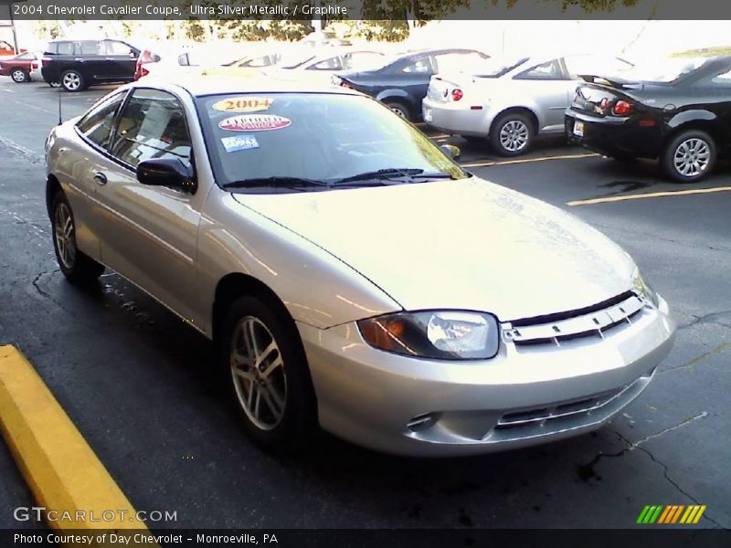 Ultra Silver Metallic / Graphite 2004 Chevrolet Cavalier Coupe