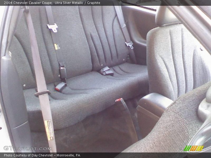 Ultra Silver Metallic / Graphite 2004 Chevrolet Cavalier Coupe