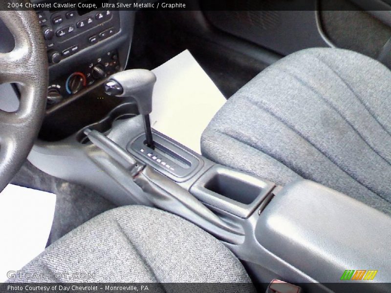 Ultra Silver Metallic / Graphite 2004 Chevrolet Cavalier Coupe