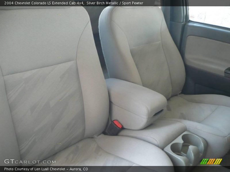 Silver Birch Metallic / Sport Pewter 2004 Chevrolet Colorado LS Extended Cab 4x4