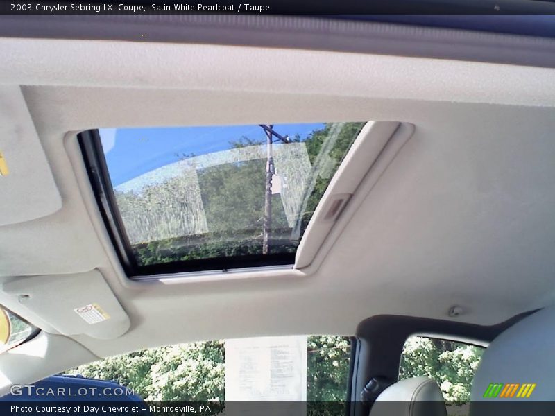 Satin White Pearlcoat / Taupe 2003 Chrysler Sebring LXi Coupe