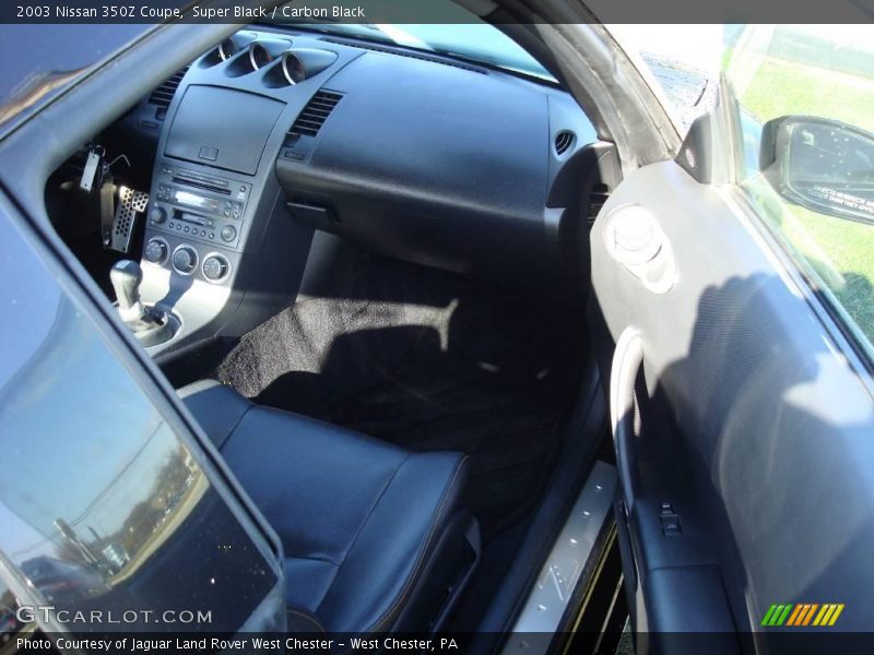 Super Black / Carbon Black 2003 Nissan 350Z Coupe