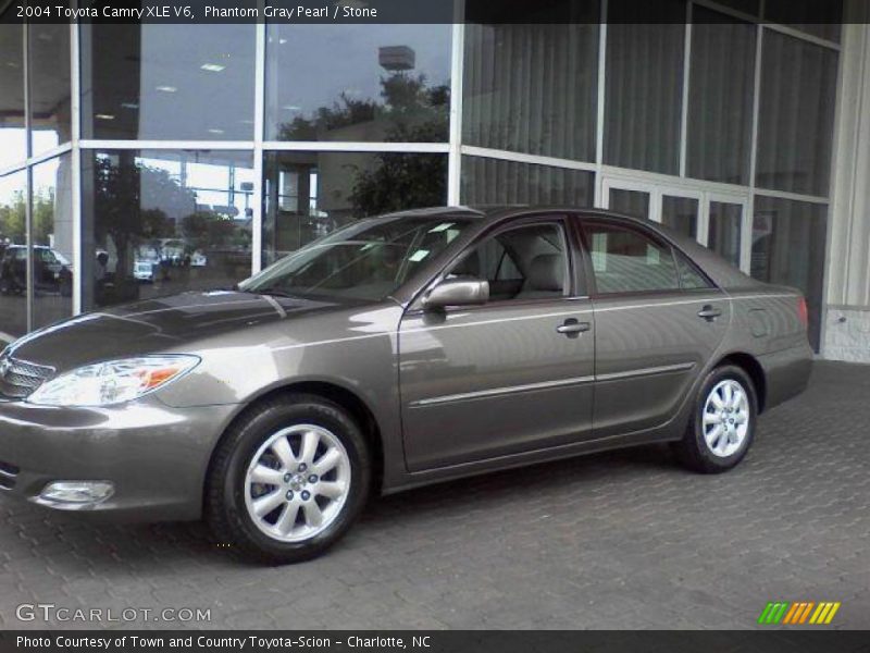 Phantom Gray Pearl / Stone 2004 Toyota Camry XLE V6