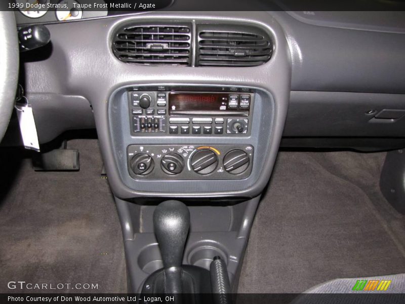 Taupe Frost Metallic / Agate 1999 Dodge Stratus