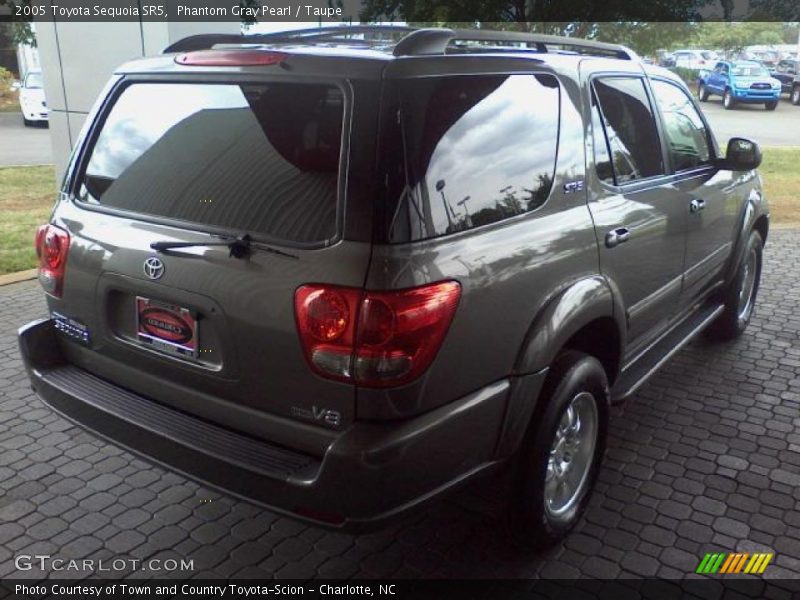 Phantom Gray Pearl / Taupe 2005 Toyota Sequoia SR5