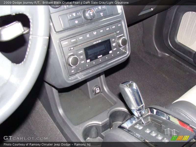 Brilliant Black Crystal Pearl / Dark Slate Gray/Light Graystone 2009 Dodge Journey R/T