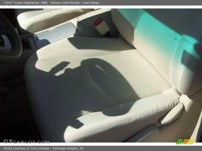 Sonora Gold Metallic / Ivory Beige 2006 Toyota Highlander 4WD